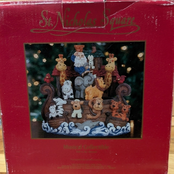 St. Nicholas Square Multicolor Noah's Ark Display Shelf - Picture 9 of 15